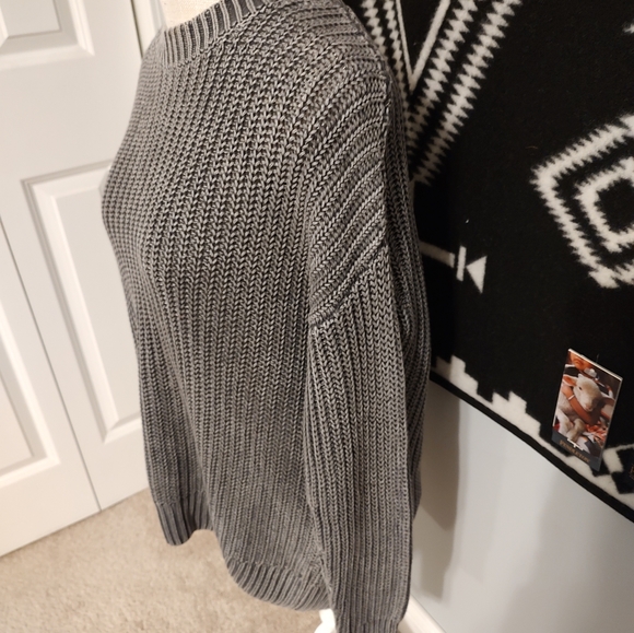 🖤NWT Forenza Love Pink Oversized Campus Fit Chunk Sweater, Distressed Black, SM - Picture 5 of 10